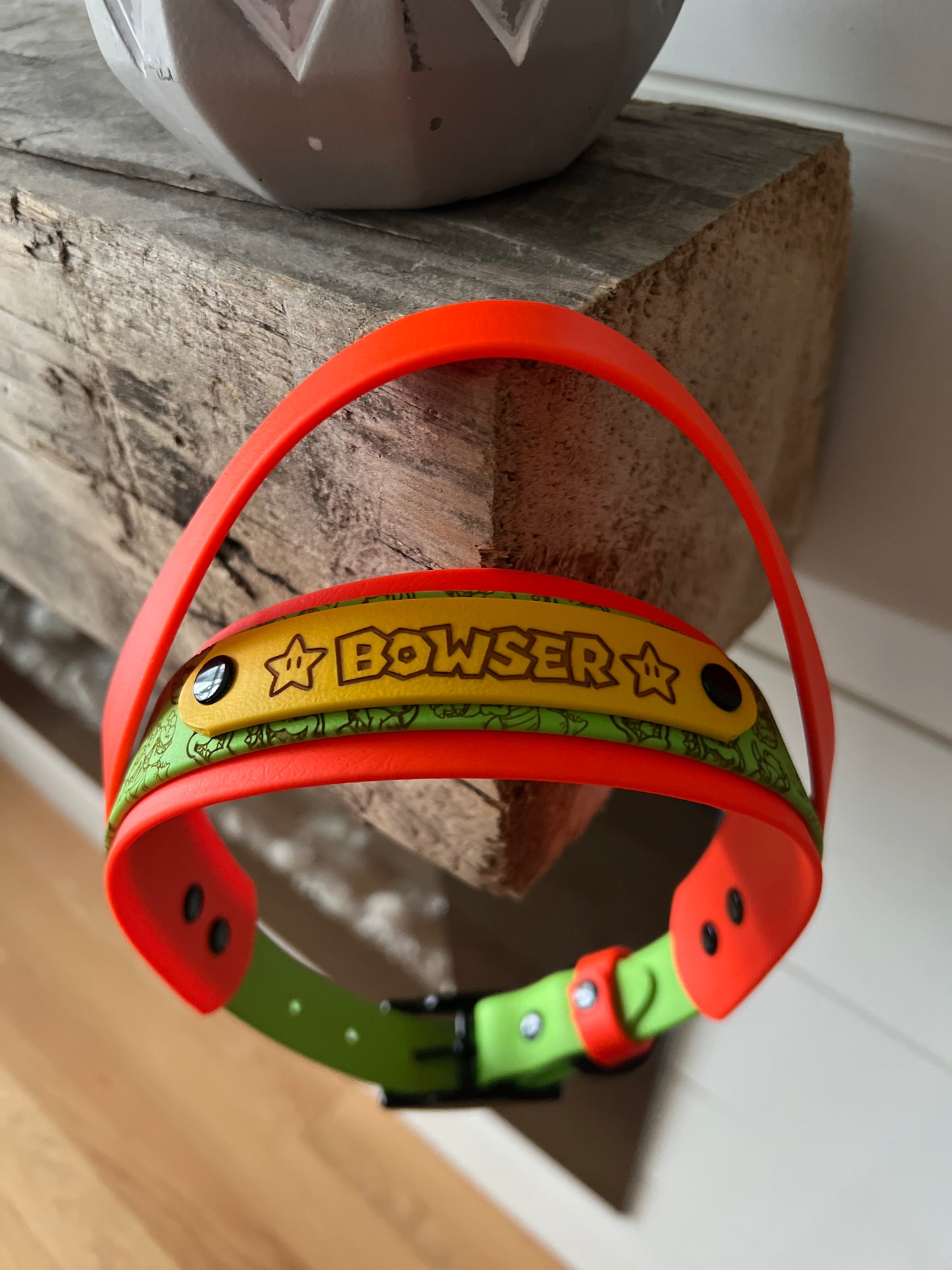 Fully Custom Collar With Handle