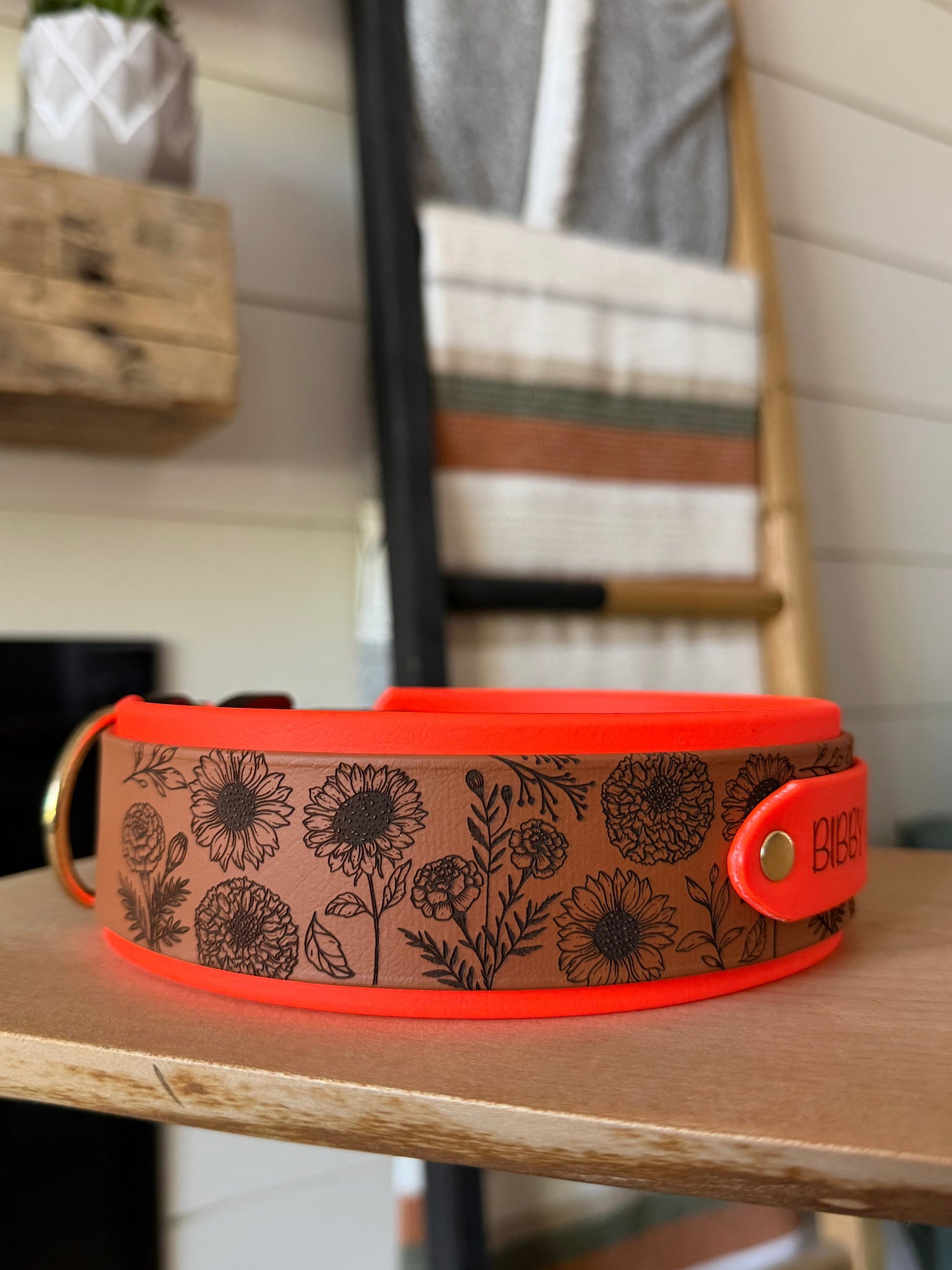 Pick-A-Pattern - Cobra Double Stacked Collar
